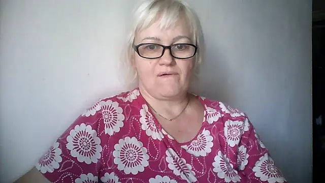 Snapshot of Mayya4321 chatting on 09-13-25, 08:25 Mayya4321 online show from 09-13-25, 08:25