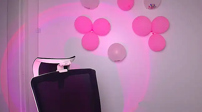 Lola moree online show from 02-26-25, 03:41