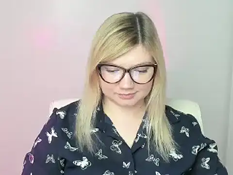 Lola moree online show from 11-04-25, 12:59