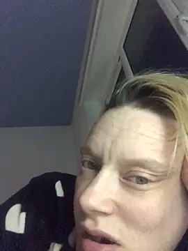 blondey206 online show from 03-25-26, 08:04