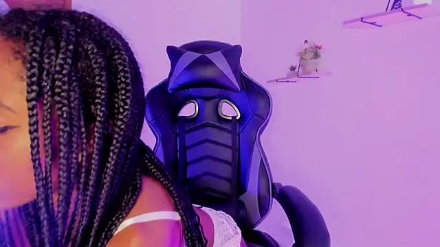 Zaira Rose  online show from 02-01-25, 07:55