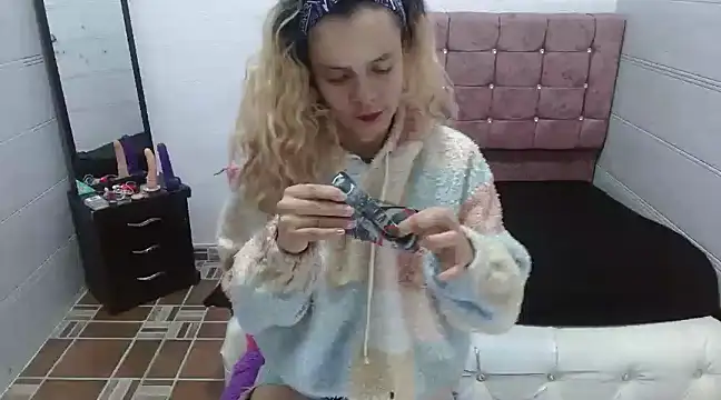 Ariasmithog online show from 02-24-25, 09:32