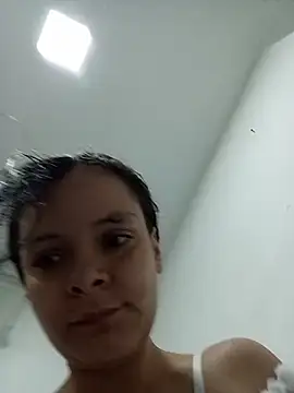 Ariasmithog online show from 12-22-25, 11:02