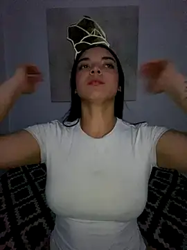 eileensophi online show from 09-19-25, 02:24