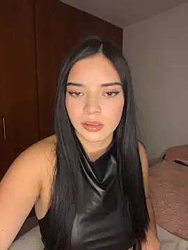 Snapshot of eileensophi chatting on 06-27-26, 04:39 eileensophi online show from 06-27-26, 04:39