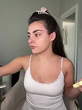 cute carly  online show from 05-15-26, 10:00