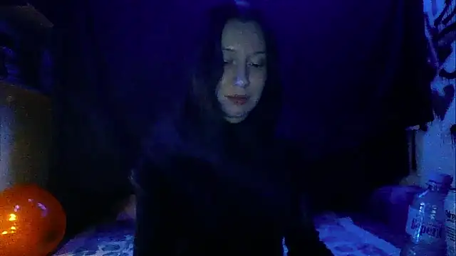 Snapshot of RussNocturnal chatting on 02-19-25, 09:58 RussNocturnal online show from 02-19-25, 09:58