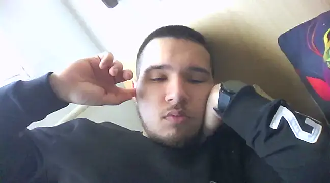 Drag Queen online show from 02-10-25, 01:33