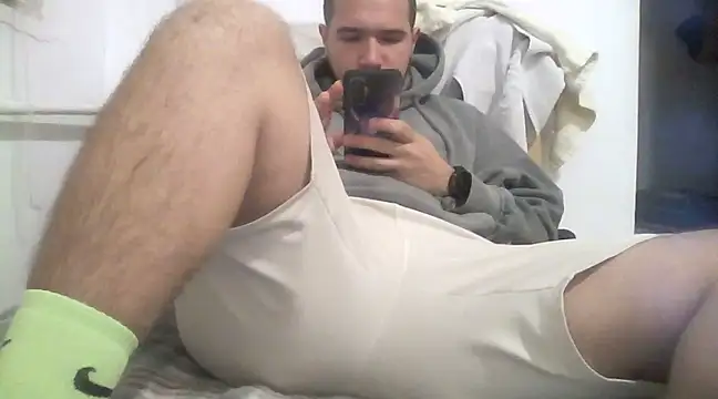 Drag Queen online show from 03-08-25, 05:33