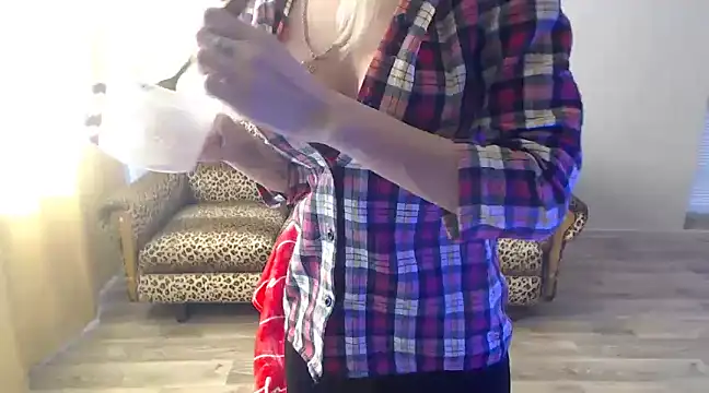 Snapshot of SexyBeatriice chatting on 03-13-25, 07:20 SexyBeatriice online show from 03-13-25, 07:20