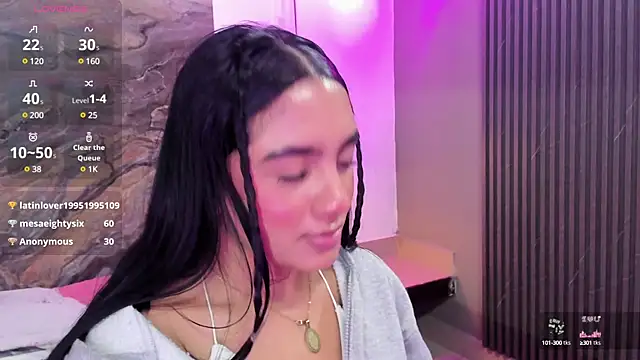 Snapshot of Estefy_gomez09 chatting on 03-14-25, 09:46 Estefy gomez09 online show from 03-14-25, 09:46