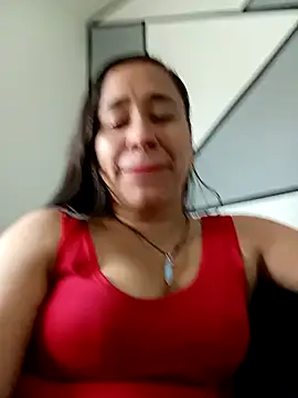 kamila lovee online show from 10-23-25, 04:39