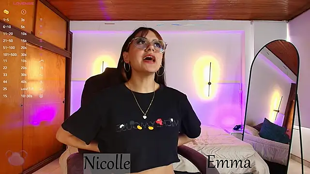 Snapshot of _Emma11 chatting on 02-11-25, 07:16 Emma11 online show from 02-11-25, 07:16