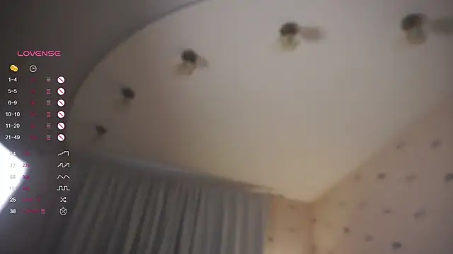 OdetteAven online show from 03-03-25, 09:22