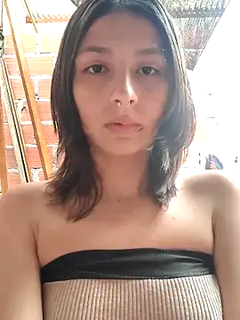 Maiden-Hot online show from 10-17-25, 07:38