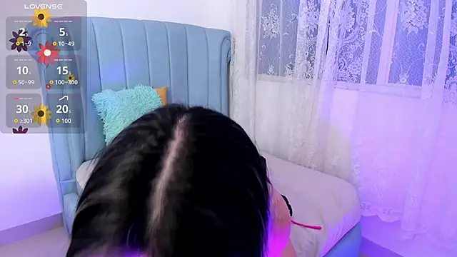 BlondieCutee online show from 11-10-25, 02:49