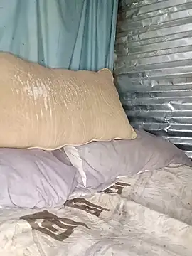 Snapshot of Velvet69 chatting on 09-25-25, 11:41 Velvet69 online show from 09-25-25, 11:41