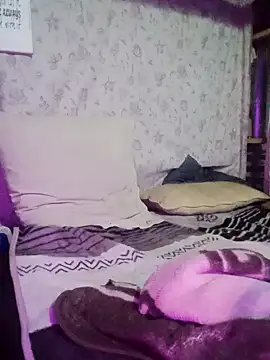 Snapshot of Velvet69 chatting on 10-06-25, 01:14 Velvet69 online show from 10-06-25, 01:14