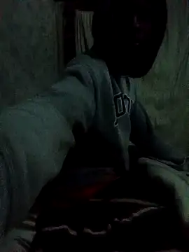 Snapshot of Velvet69 chatting on 11-24-25, 11:48 Velvet69 online show from 11-24-25, 11:48