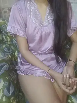 Snapshot of angel-cinderella chatting on 03-08-26, 10:13 angel-cinderella online show from 03-08-26, 10:13