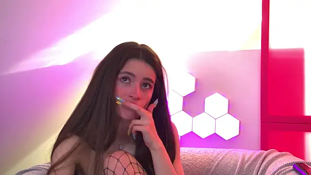 AmeliaFlares online show from 04-12-26, 06:29