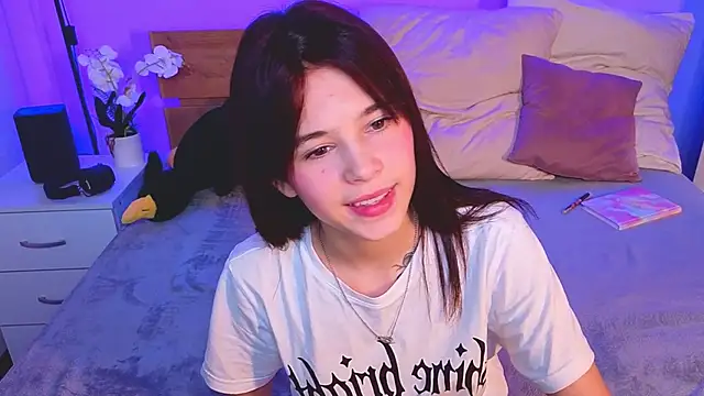 Hotary Yuko online show from 11-26-25, 04:08