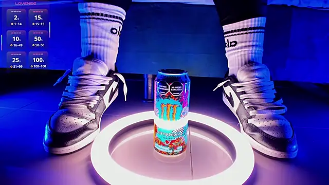 Snapshot of aleya_bliss chatting on 10-10-25, 02:21 aleya bliss online show from 10-10-25, 02:21