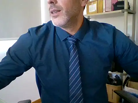 66MA69 online show from 10-14-25, 02:29