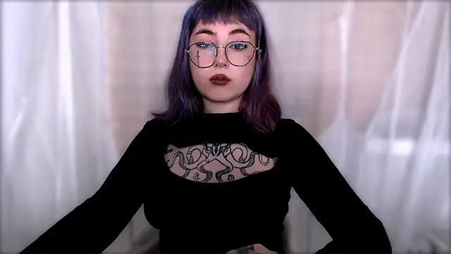 purplewitch online show from 12-16-25, 08:14