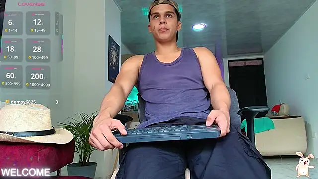 Snapshot of Dwayne_Brown chatting on 09-15-25, 02:17 Dwayne Brown online show from 09-15-25, 02:17