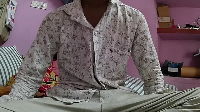 Multiple121 online show from 04-19-26, 09:19