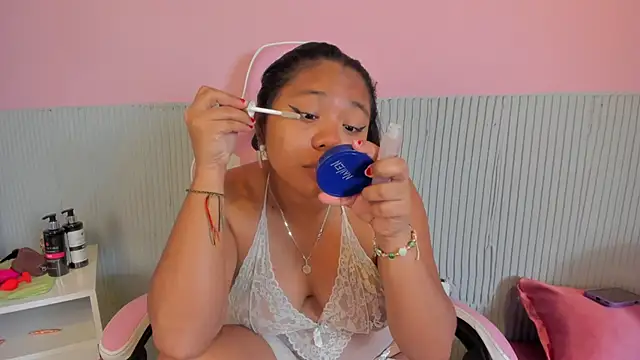 yeikafoxy online show from 03-25-26, 11:27