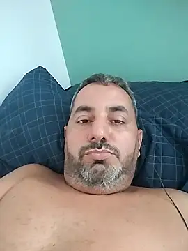 Snapshot of Cruelmalvado chatting on 03-25-26, 07:09 Cruelmalvado online show from 03-25-26, 07:09