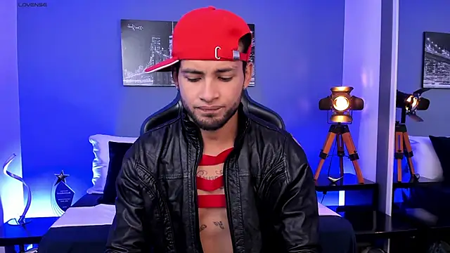 Snapshot of Max_Conor1 chatting on 09-25-25, 11:25 Max Conor1 online show from 09-25-25, 11:25