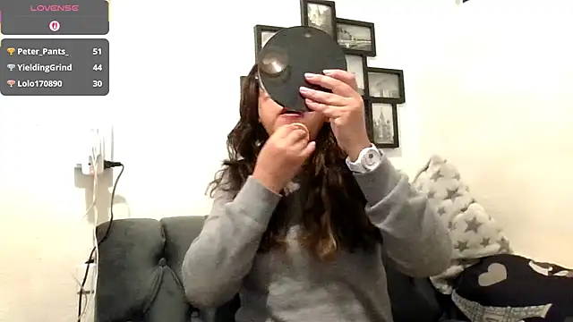 MirandaLatinaLovely online show from 11-24-25, 05:01