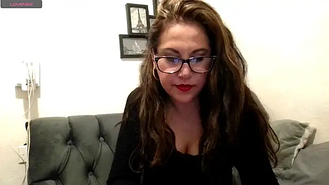 MirandaLatinaLovely online show from 02-11-26, 05:01
