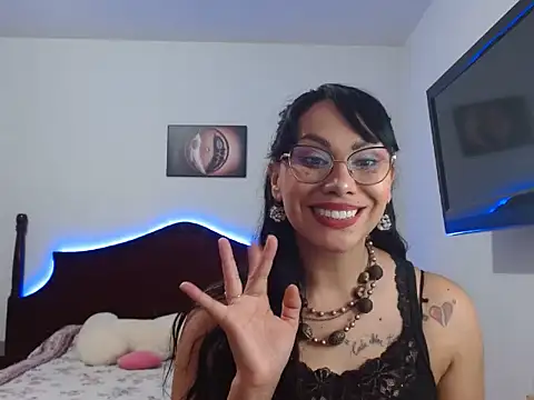 AloLovely  online show from 05-06-26, 11:54