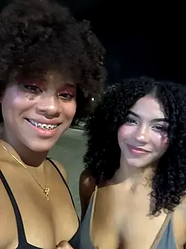 Snapshot of Street_royal chatting on 03-21-25, 04:28 Street royal online show from 03-21-25, 04:28