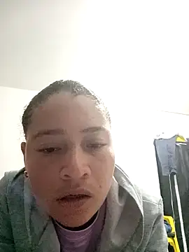 Snapshot of Sophia_Dupontx chatting on 11-03-25, 09:38 Sophia Dupontx online show from 11-03-25, 09:38