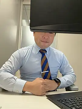 Snapshot of Nobu_469 chatting on 12-15-25, 02:16 Nobu 469 online show from 12-15-25, 02:16