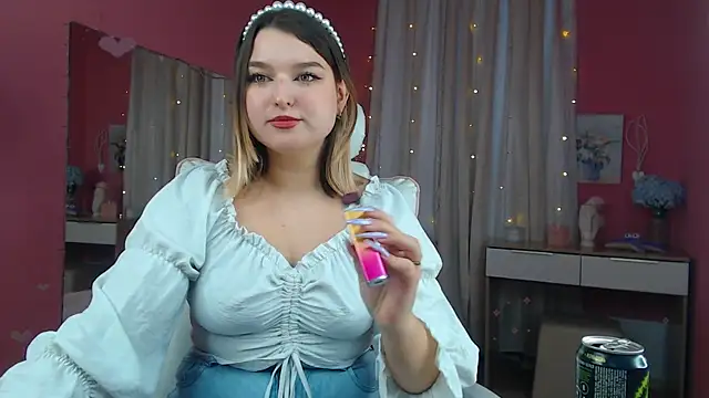 Snapshot of Jenny_Smit chatting on 02-14-25, 11:10 Jenny Smit online show from 02-14-25, 11:10