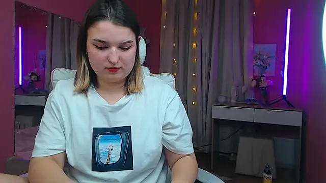 Snapshot of Jenny_Smit chatting on 03-12-25, 03:07 Jenny Smit online show from 03-12-25, 03:07