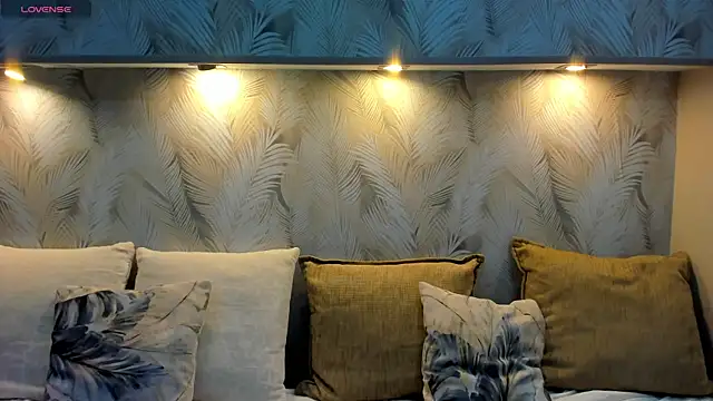 Jenny Jimmy online show from 02-19-26, 01:12