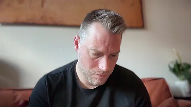 Christian87xxx online show from 04-06-26, 07:09