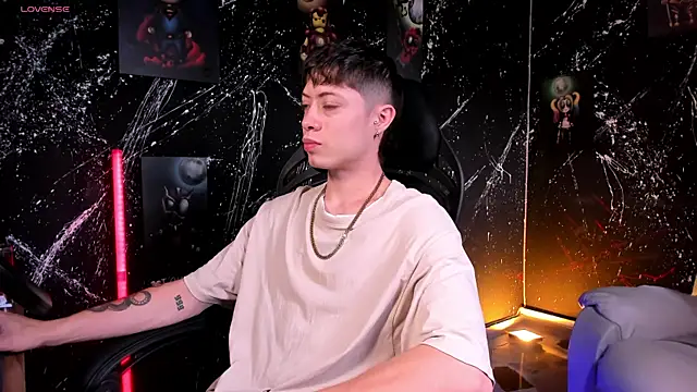 marcuscollins1  online show from 03-08-25, 01:03