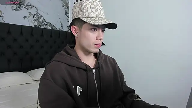 marcuscollins1  online show from 03-22-26, 12:30