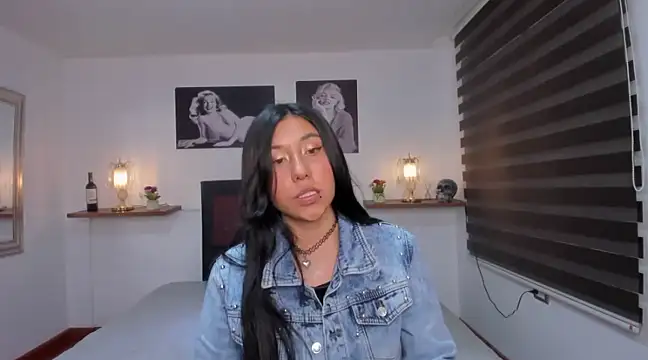 Nohemi louse online show from 01-31-25, 08:22