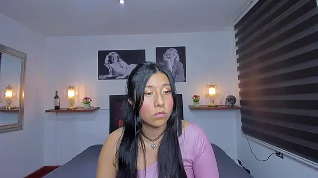 Nohemi louse online show from 02-04-25, 10:34