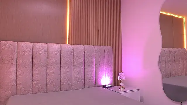 sara lopee1 online show from 02-14-26, 12:02