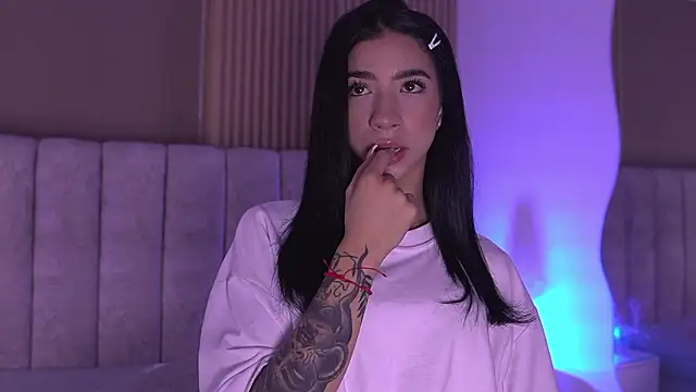 sara lopee1 online show from 03-03-26, 12:00